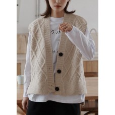 Chunky sleeveless beige knitwear plus size v neck knit blouse